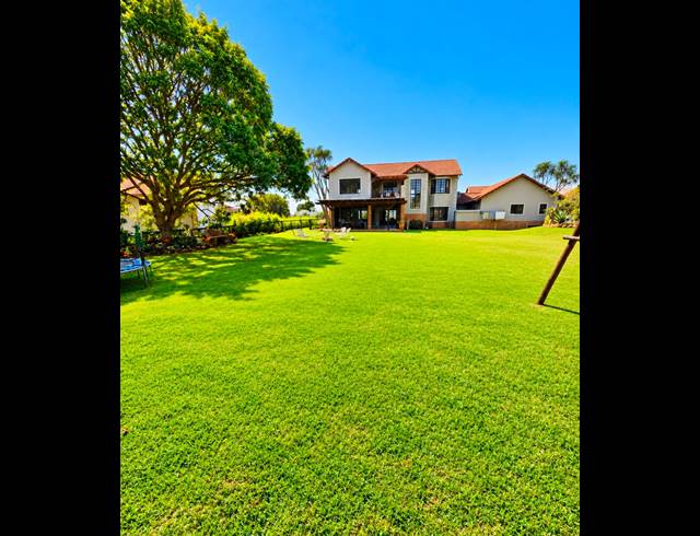 4 BEDROOM HOUSE FOR SALE IN CLIFTON HILL ESTATE